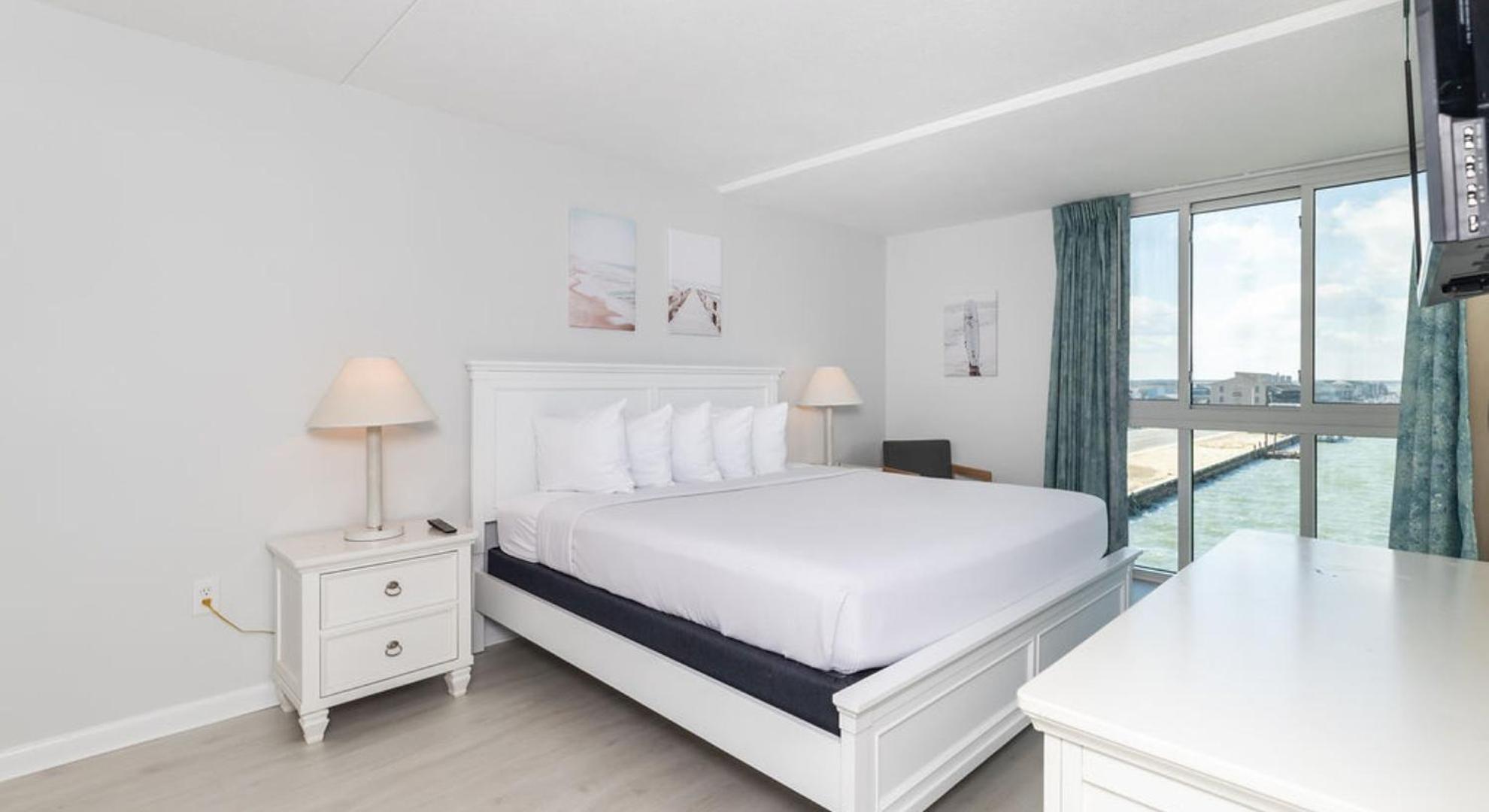 Bay Club Aparthotel