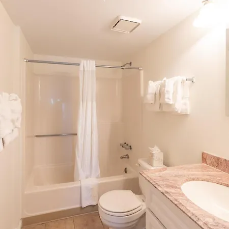 Bay Club Resort Ocean City Room photo