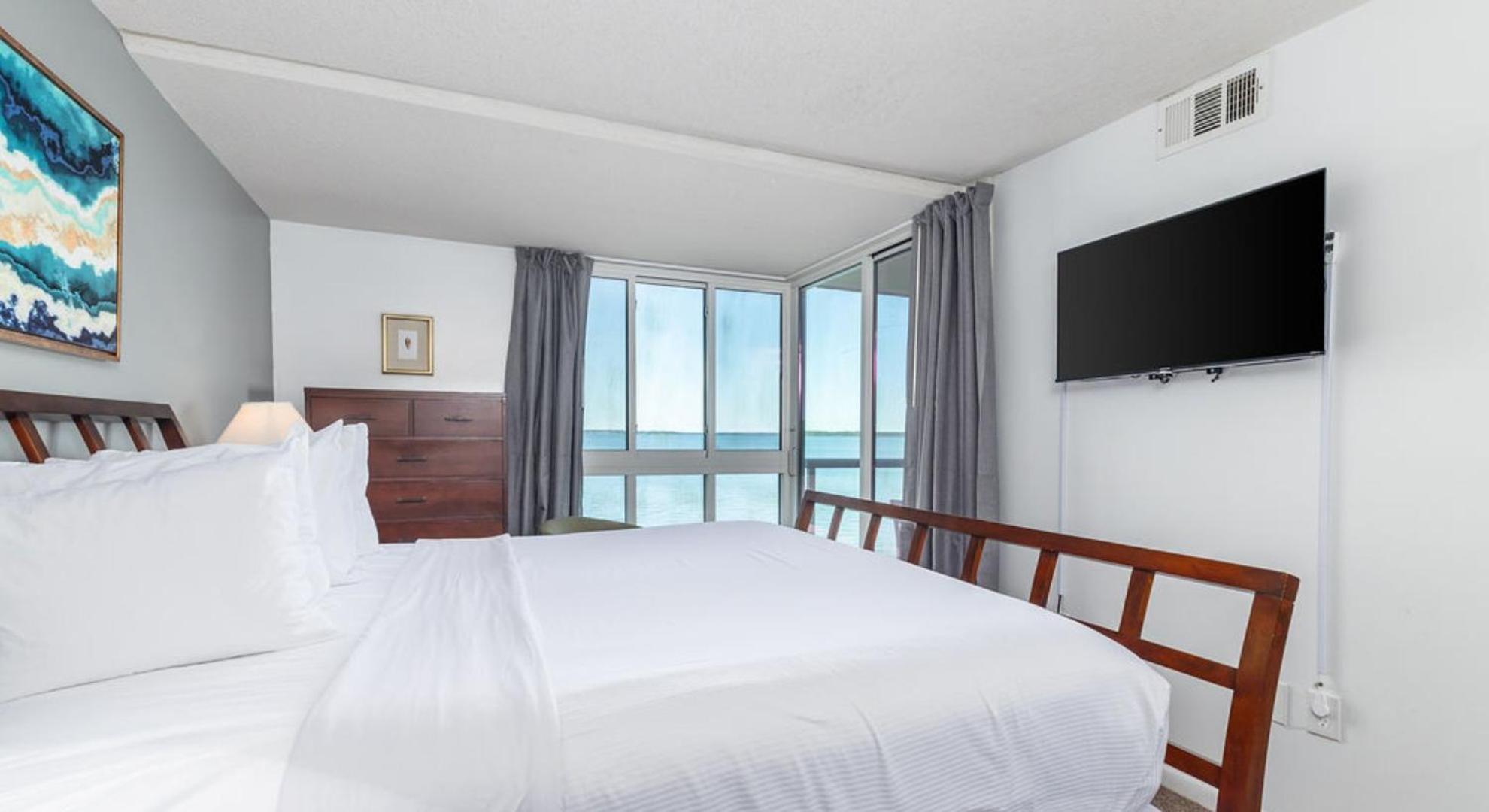 Bay Club Aparthotel
